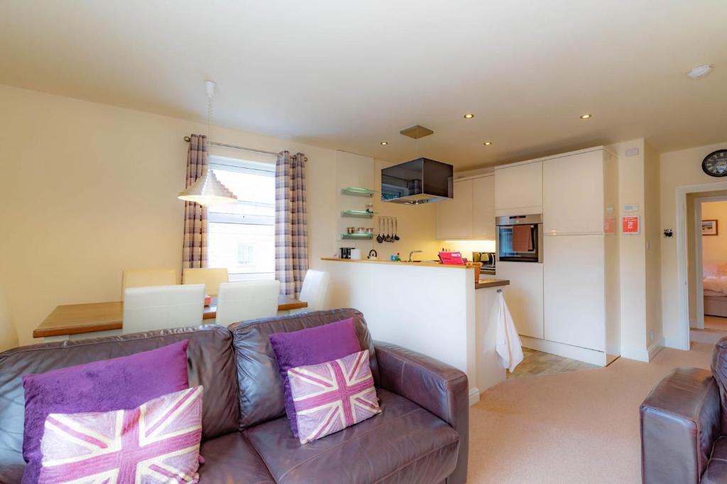 Luxury Apartment - Central York room 4